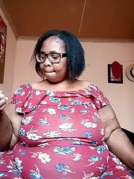 Snapshot of ZOQULUx chatting on November 2025 07:54:01 AM ZOQULUx online show from November 2025 07:54:01 AM