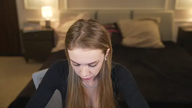 Snapshot of Anabelka054 chatting on October 2025 10:27:02 AM Anabelka054 online show from October 2025 10:27:02 AM