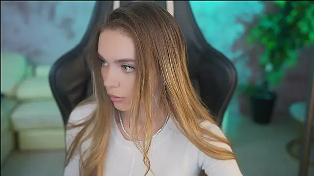 Snapshot of Anabelka054 chatting on November 2025 11:35:01 AM Anabelka054 online show from November 2025 11:35:01 AM