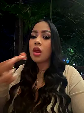 Snapshot of Luisa_Fernandaa chatting on October 2025 02:14:02 AM Luisa Fernandaa online show from October 2025 02:14:02 AM