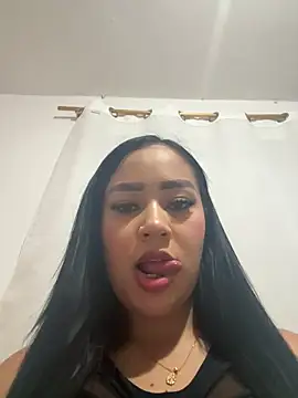 Snapshot of Luisa_Fernandaa chatting on February 2026 11:31:02 PM Luisa Fernandaa online show from February 2026 11:31:02 PM