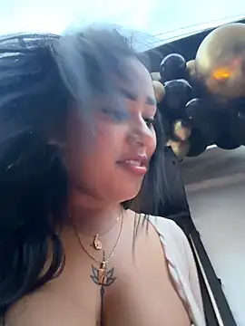 Luisa Fernandaa online show from May 2026 11:09:01 PM
