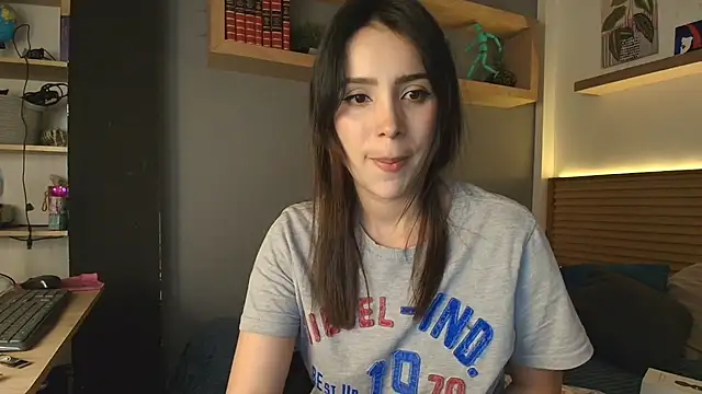 alicewilloww online show from October 2025 09:14:02 PM