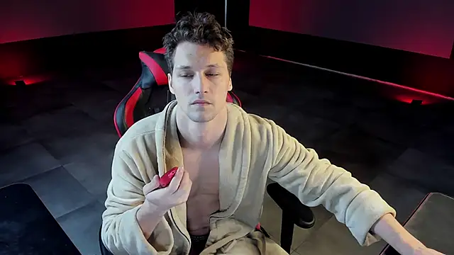 dirty-boss online show from February 2025 05:45:01 AM