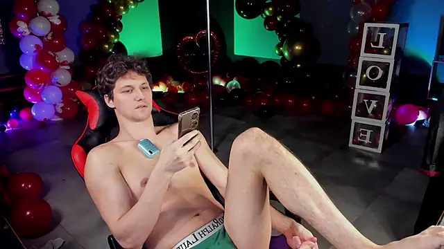 Snapshot of dirty-boss chatting on March 2026 08:39:01 PM dirty-boss online show from March 2026 08:39:01 PM