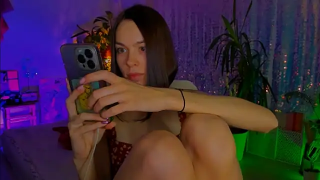 poli   online show from December 2025 02:59:01 PM