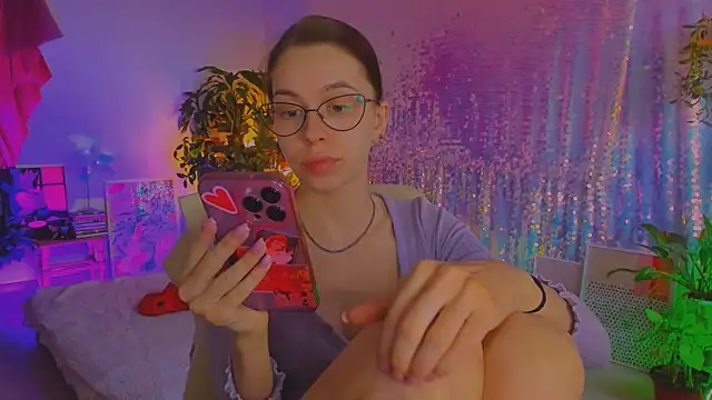 poli   online show from April 2026 04:24:01 PM