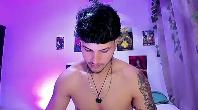 Nekoboy01 online show from December 2024 12:30:02 AM