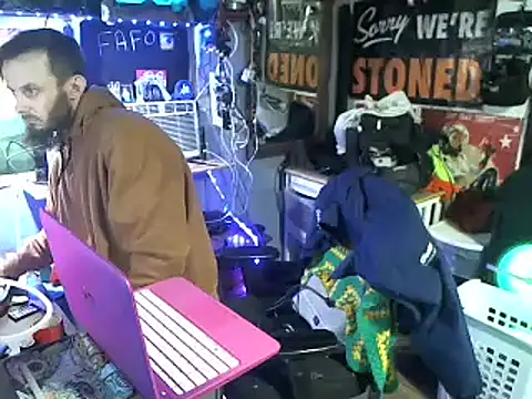 CloudDadddyyy420 online show from January 2025 07:45:01 PM