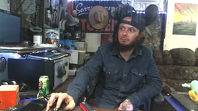 CloudDadddyyy420 online show from October 2025 02:37:02 AM