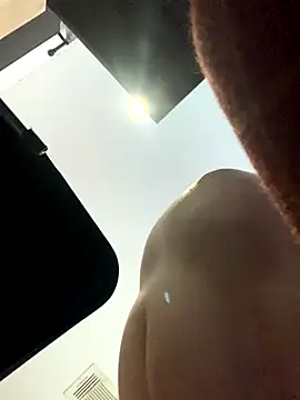 Snapshot of TheGAPEgatsby92 chatting on October 2025 08:00:02 AM TheGAPEgatsby92 online show from October 2025 08:00:02 AM