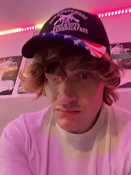 Snapshot of TheGAPEgatsby92 chatting on April 2026 11:47:02 PM TheGAPEgatsby92 online show from April 2026 11:47:02 PM