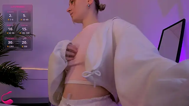 Snapshot of Jess_Anders_ chatting on November 2025 08:03:02 AM Jess Anders online show from November 2025 08:03:02 AM