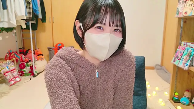 Snapshot of HIKARI_x0 chatting on December 2024 05:13:01 PM HIKARI x0 online show from December 2024 05:13:01 PM