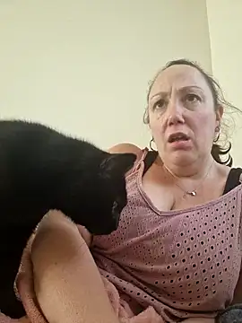 Wisie Cutie online show from March 2025 03:40:01 PM