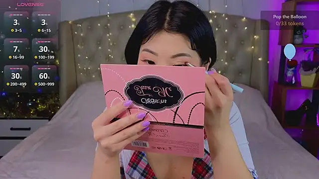 Wendy  Hills online show from January 2025 12:41:01 PM