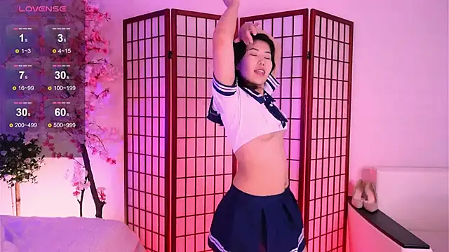 Wendy  Hills online show from September 2025 06:48:02 AM