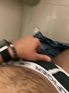 Snapshot of par_0111 chatting on February 2026 09:39:01 AM par 0111 online show from February 2026 09:39:01 AM