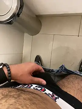 Snapshot of par_0111 chatting on February 2026 03:48:02 AM par 0111 online show from February 2026 03:48:02 AM