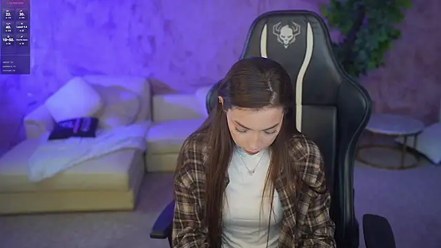 Snapshot of Kate054 chatting on October 2025 07:40:02 AM Kate054 online show from October 2025 07:40:02 AM