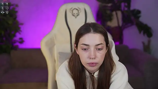 Snapshot of Kate054 chatting on October 2025 07:08:01 AM Kate054 online show from October 2025 07:08:01 AM