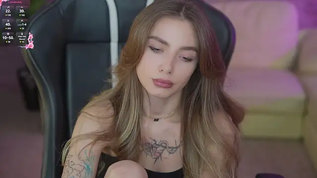 Snapshot of Kisasolo chatting on January 2025 10:41:01 PM Kisasolo online show from January 2025 10:41:01 PM