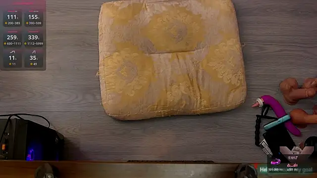 Redhead Shark new online show from October 2025 12:01:02 PM