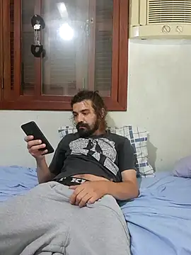 Snapshot of CrisSexShy chatting on January 2026 04:29:01 AM CrisSexShy online show from January 2026 04:29:01 AM