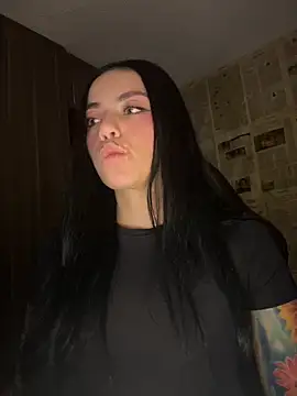 i am nina  online show from May 2026 01:33:01 AM