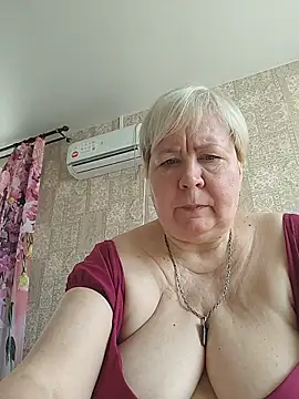 EffectFiona online show from April 2026 04:46:01 AM