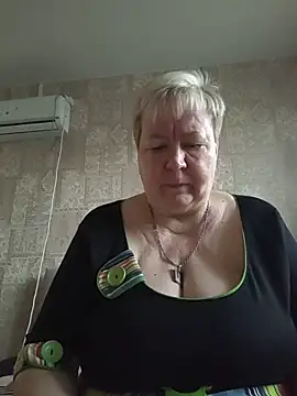 EffectFiona online show from May 2026 11:32:02 PM