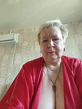 Snapshot of EffectFiona chatting on July 2026 12:45:02 AM EffectFiona online show from July 2026 12:45:02 AM
