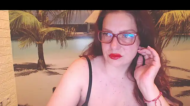 Queen  Natasha online show from June 2026 09:03:02 PM