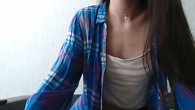 HoneyWiles online show from December 2024 11:45:01 AM