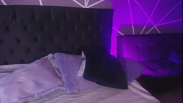 Miss Loise online show from March 2025 01:01:01 PM