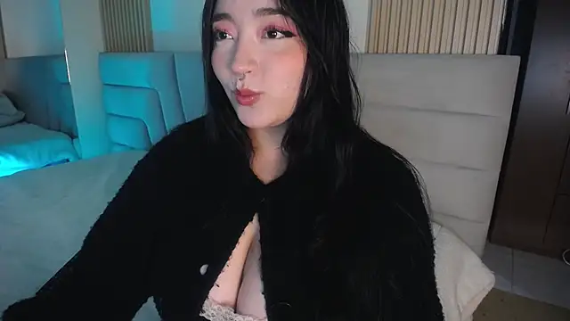 Miss Loise online show from May 2026 03:46:02 AM