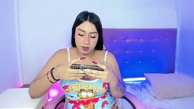 OSORIOMAFE online show from February 2025 03:32:01 PM