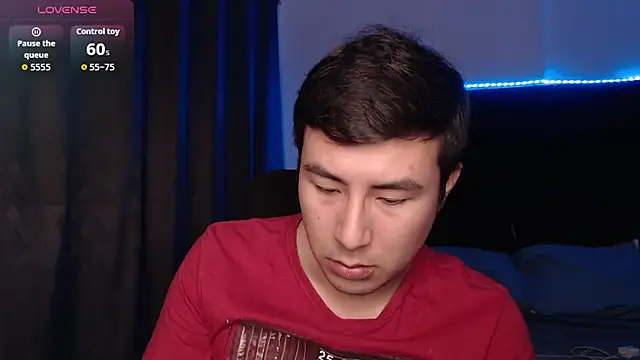 andrewmhilton  online show from March 2026 06:06:02 AM