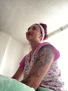  Tammyy online show from February 2025 07:14:01 PM