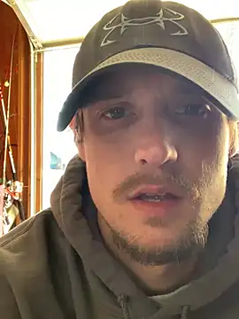 Snapshot of Midwestalpha chatting on January 2026 06:11:01 PM Midwestalpha online show from January 2026 06:11:01 PM