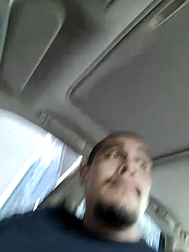 Snapshot of Stomps33 chatting on October 2025 05:19:01 PM Stomps33 online show from October 2025 05:19:01 PM