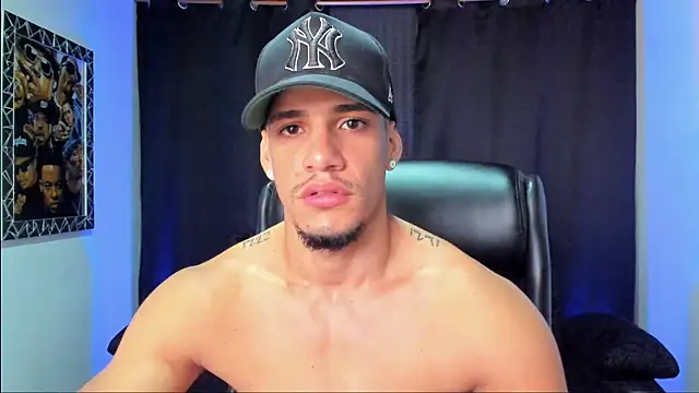 jhonnysnow17 online show from February 2026 03:29:01 PM