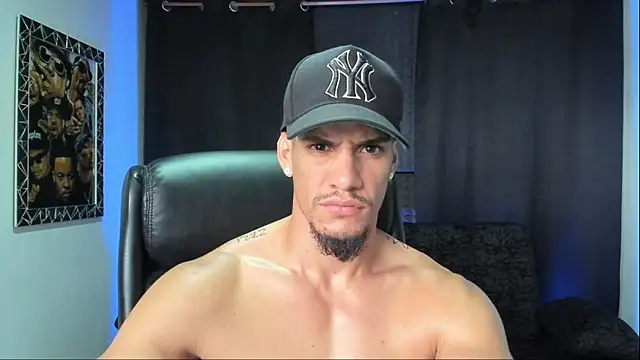 jhonnysnow17 online show from March 2026 04:03:01 PM