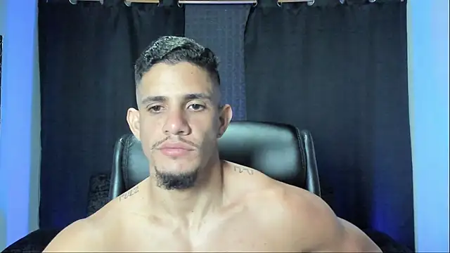 jhonnysnow17 online show from April 2026 04:20:02 AM