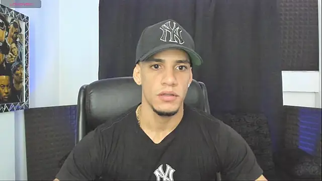 Snapshot of jhonnysnow17 chatting on June 2026 10:56:01 PM jhonnysnow17 online show from June 2026 10:56:01 PM