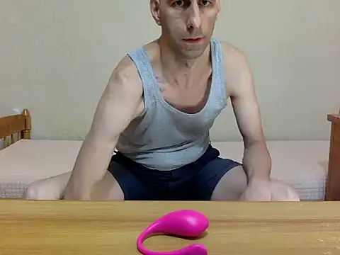 HandsomeAlfie online show from September 2025 03:39:01 AM