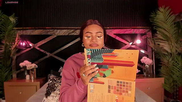 Snapshot of Aluna_sweet chatting on September 2025 09:06:02 PM Aluna sweet online show from September 2025 09:06:02 PM