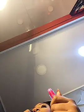 Snapshot of Aluna_sweet chatting on October 2025 07:16:02 PM Aluna sweet online show from October 2025 07:16:02 PM