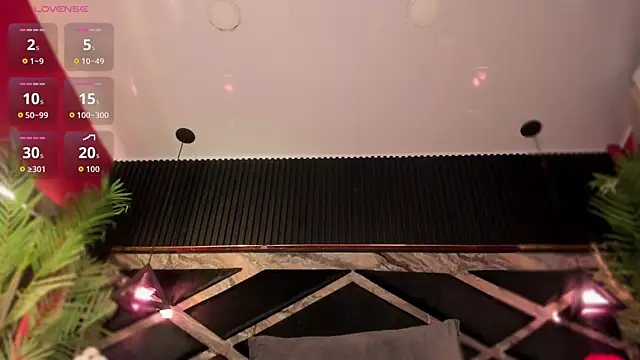 Snapshot of Aluna_sweet chatting on October 2025 07:49:02 AM Aluna sweet online show from October 2025 07:49:02 AM