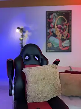 ZahaRoseee online show from April 2026 03:07:01 AM